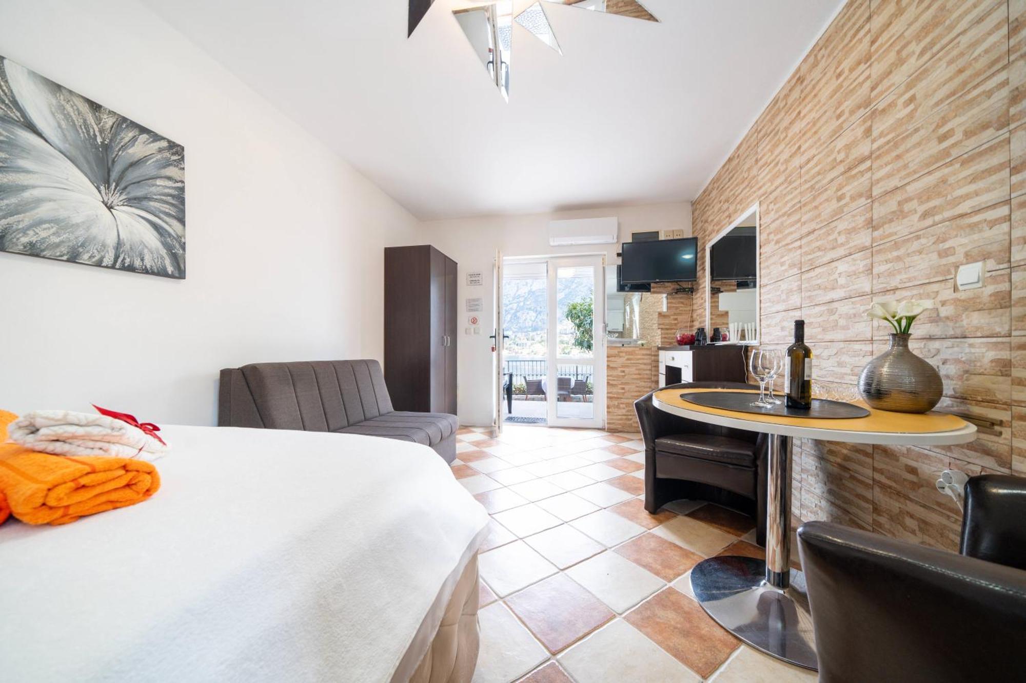 Apartments Vukovic Kotor Extérieur photo